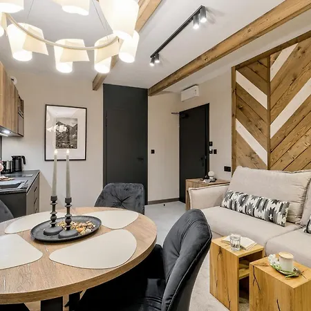 Ski, Odkryj-bialke 3*