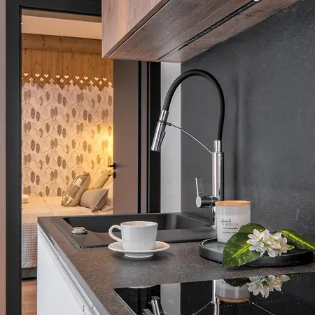 Ski, Odkryj-bialke 3*