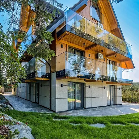 Ski, Odkryj-bialke 3*